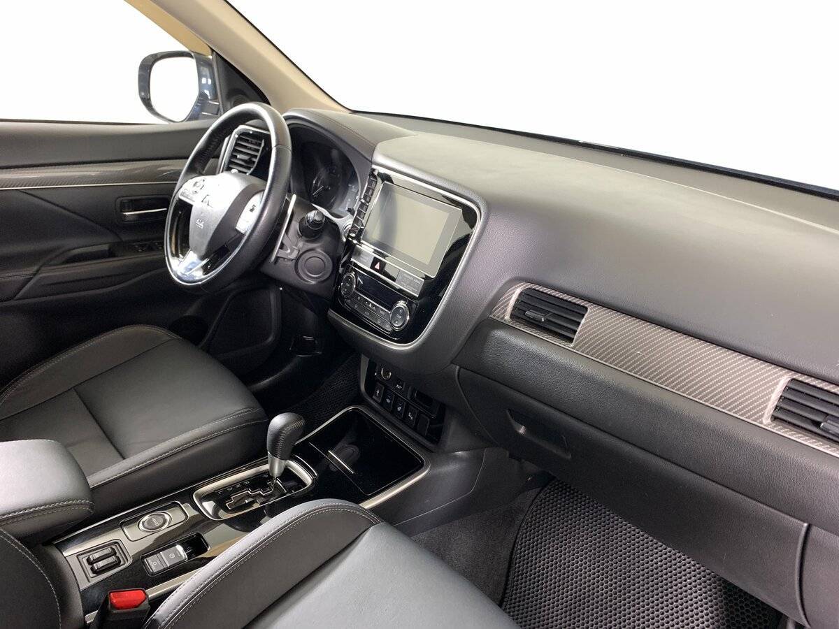 Mitsubishi Outlander б/у, 2020, Вариатор. Фото: #12