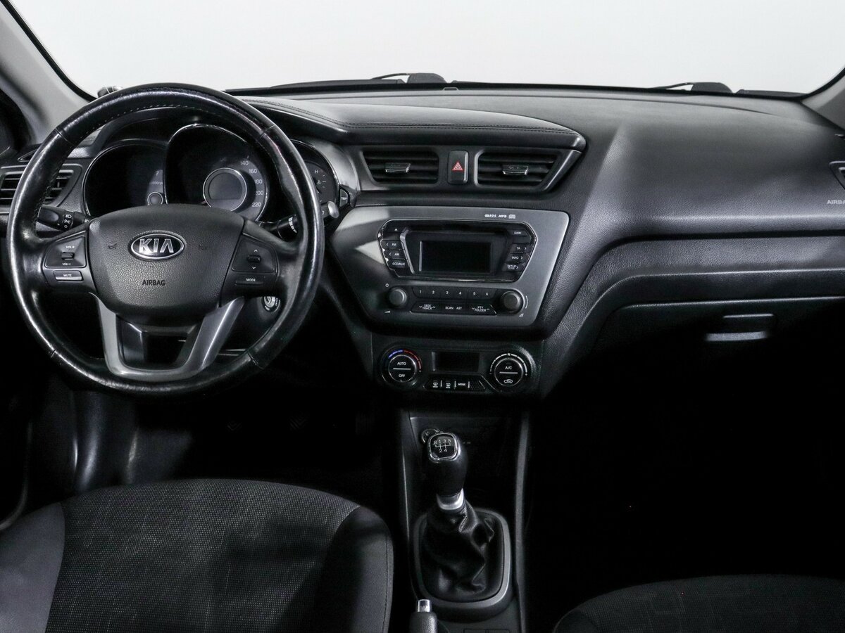 Kia Rio б/у, 2013, Механическая. Фото: #9