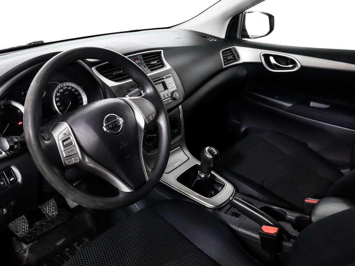 Nissan Sentra б/у, 2014, Механическая. Фото: #5