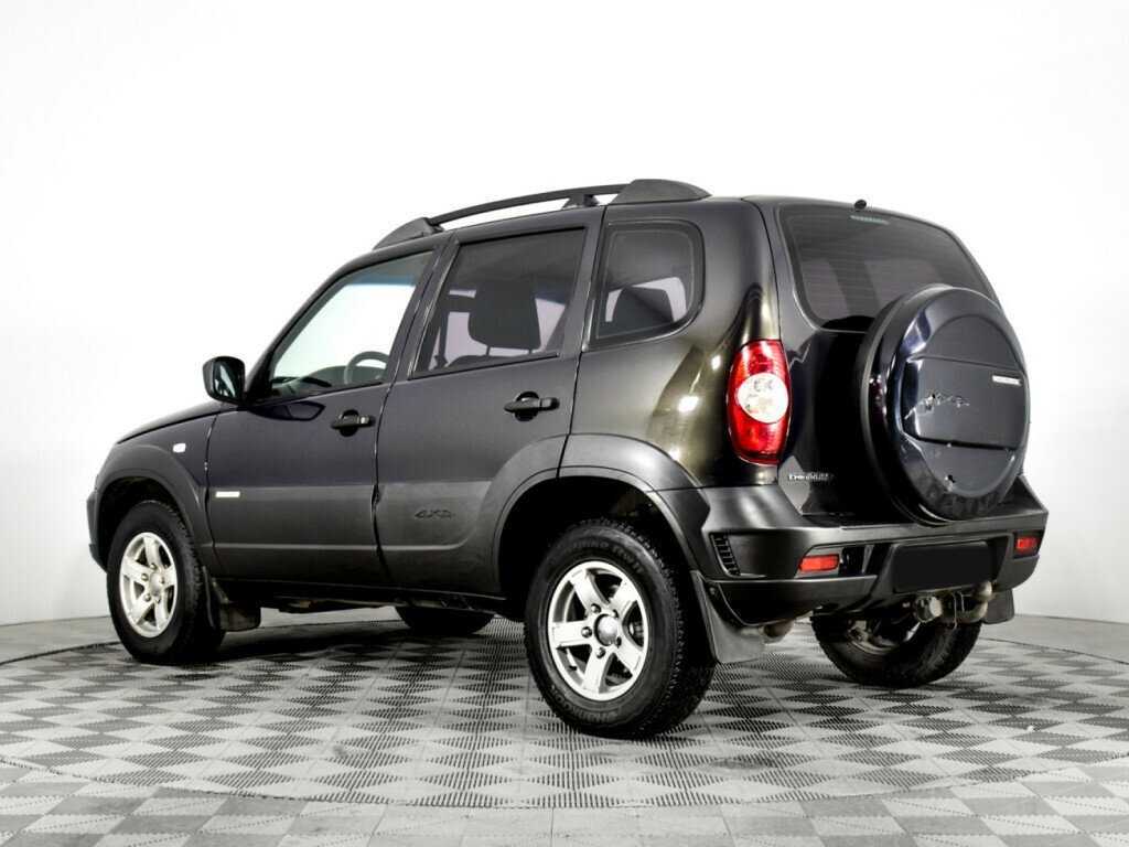 Chevrolet Niva б/у, 2017, Механическая. Фото: #6