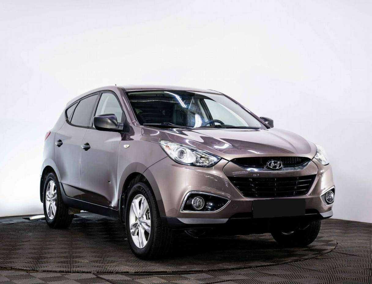 Hyundai ix35 б/у, 2013, Механическая. Фото: #2