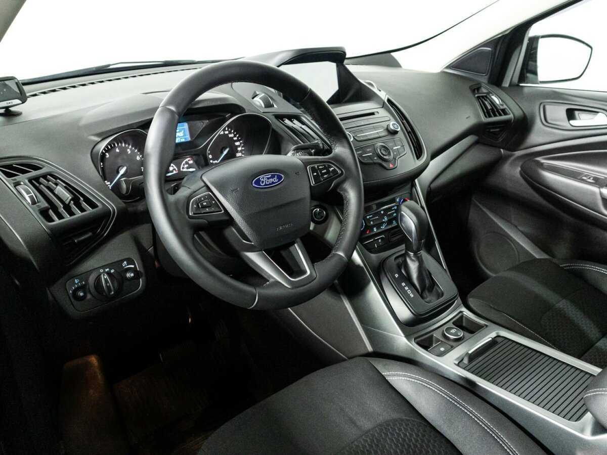 Ford Kuga б/у, 2018, Автоматическая. Фото: #10