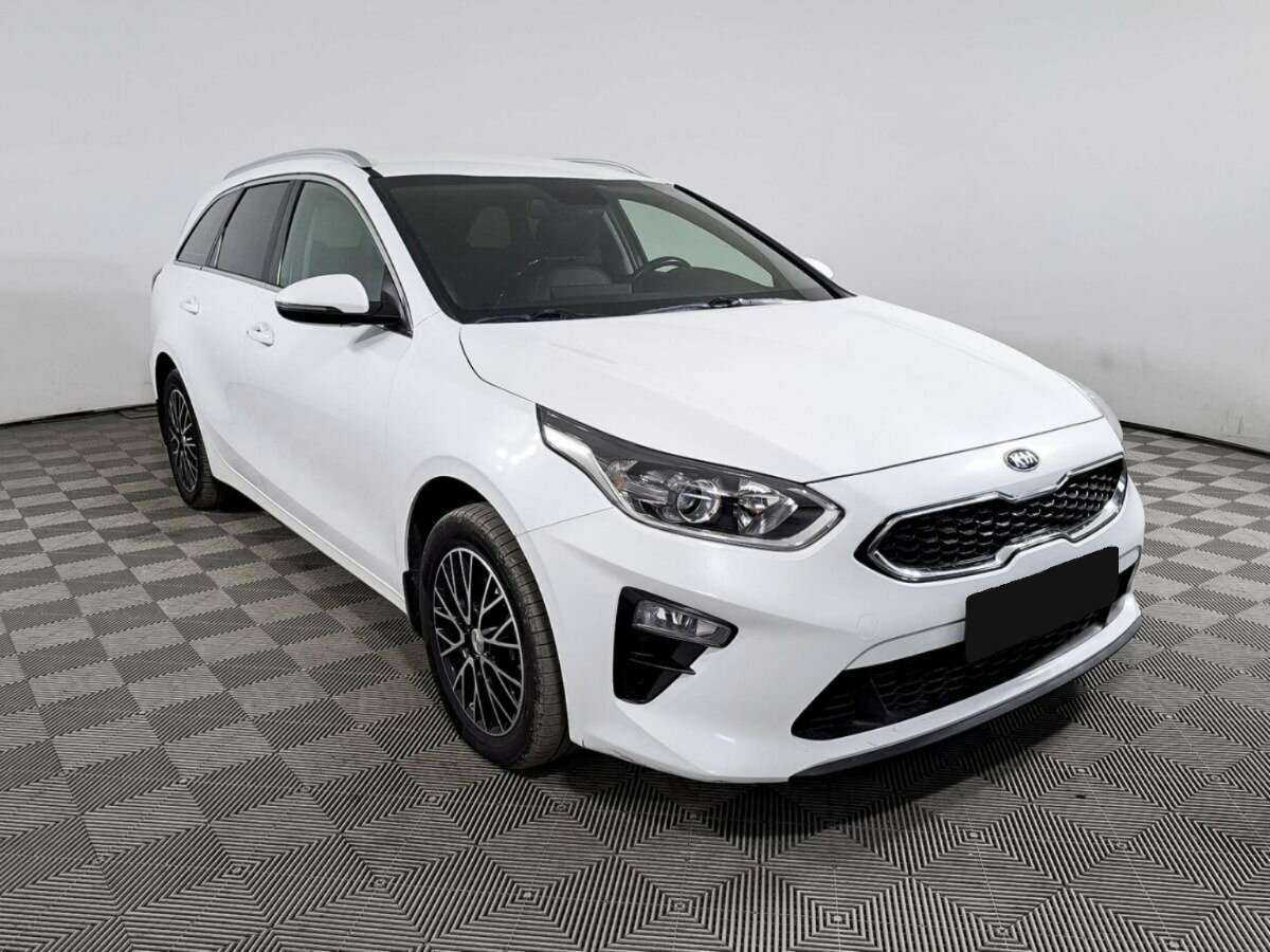 Kia Ceed б/у, 2021, Автоматическая. Фото: #2