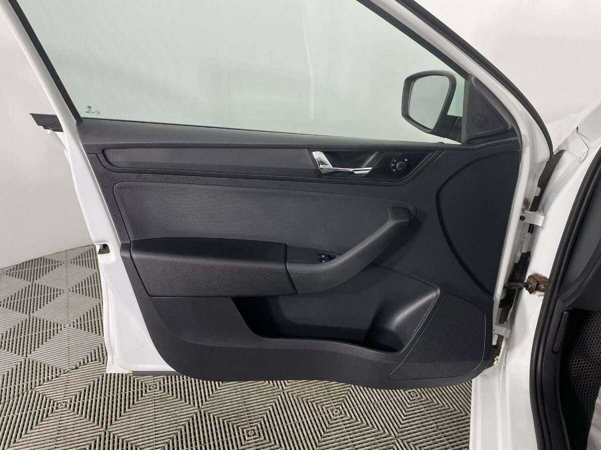 Skoda Rapid б/у, 2019, Автоматическая. Фото: #7