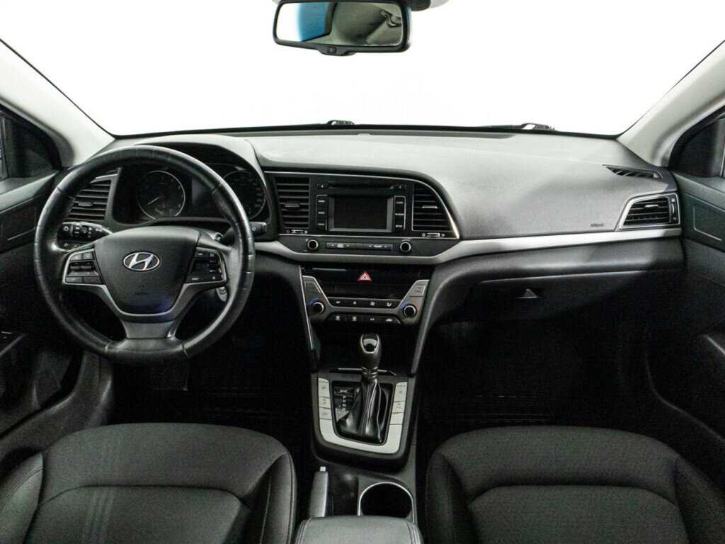 Hyundai Elantra б/у, 2018, Автоматическая. Фото: #12