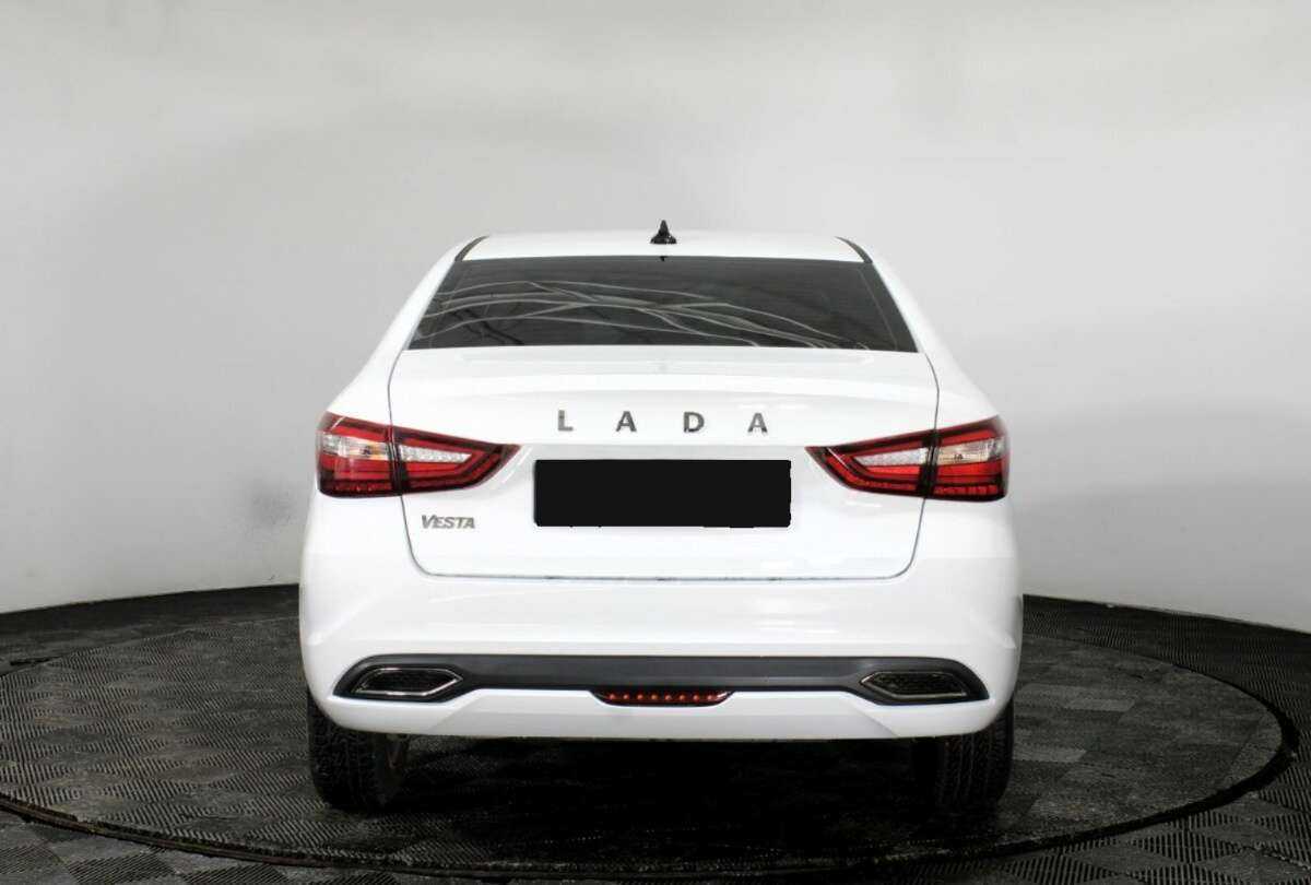 Lada (ВАЗ) Vesta б/у, 2023, Механическая. Фото: #2