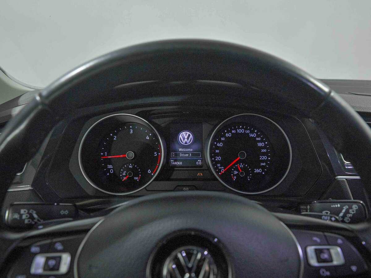 Volkswagen Tiguan б/у, 2018, Роботизированная. Фото: #5