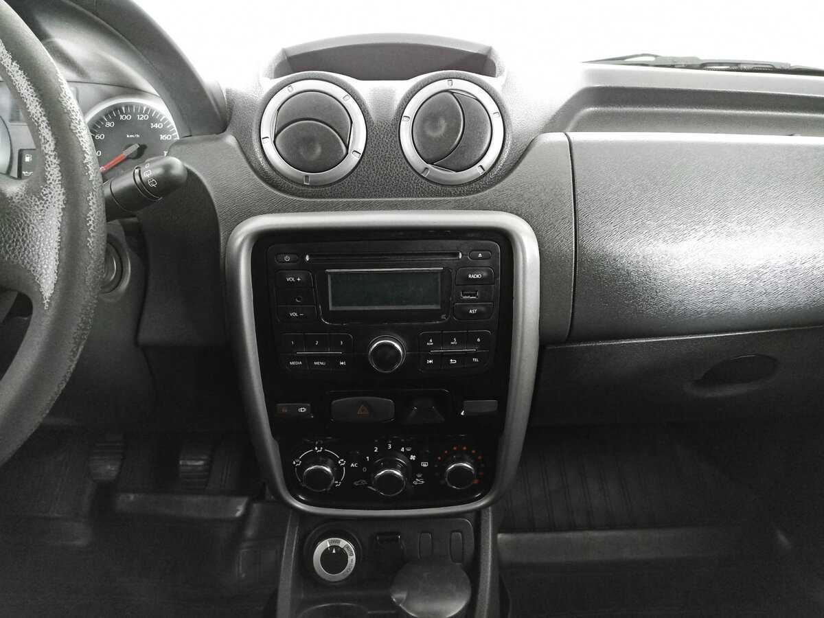 Renault Duster б/у, 2014, Механическая. Фото: #12