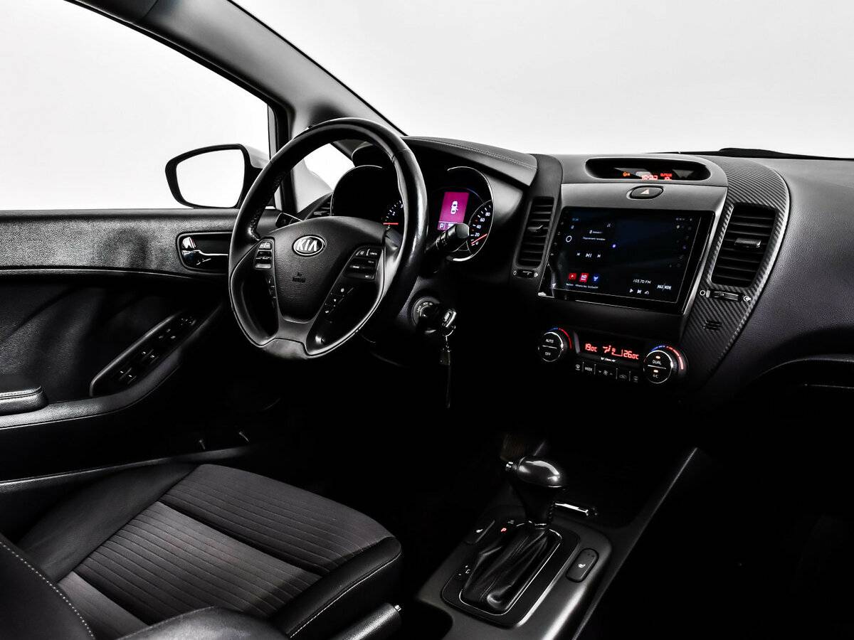 Kia Cerato б/у, 2013, Автоматическая. Фото: #10