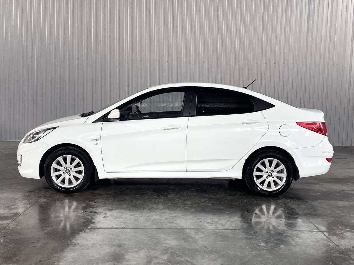 Hyundai Solaris б/у, 2013, Механическая. Фото: #7