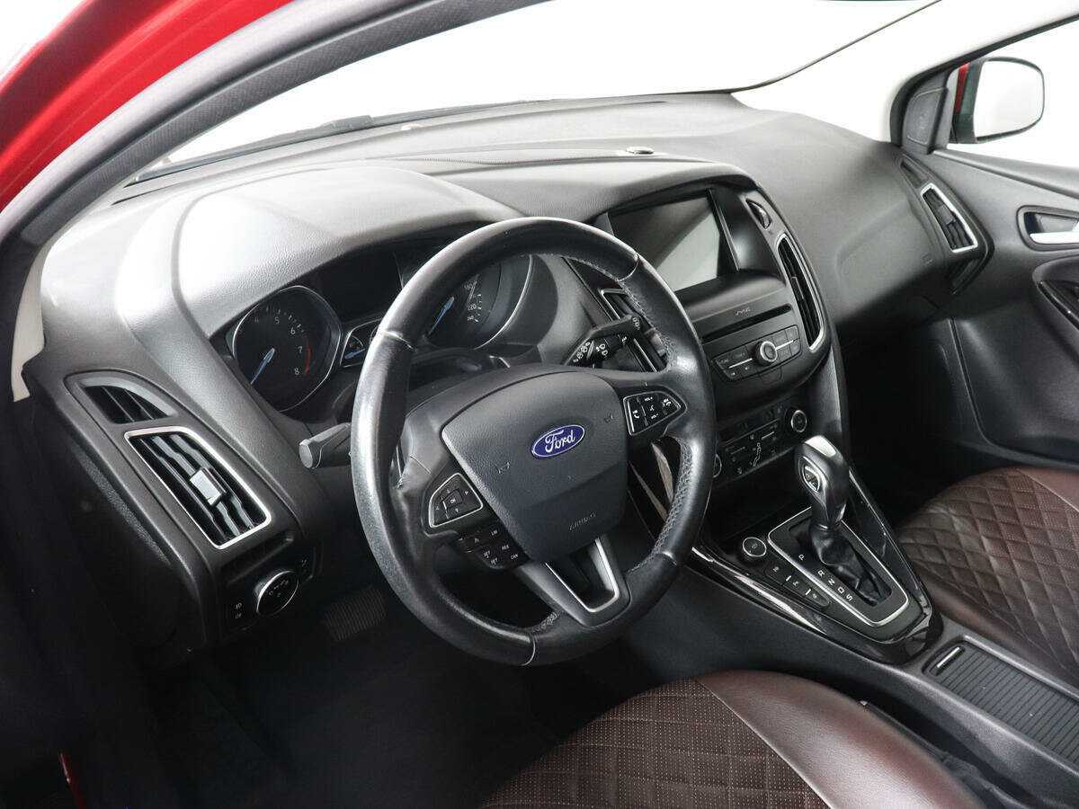 Ford Focus б/у, 2017, Автоматическая. Фото: #8
