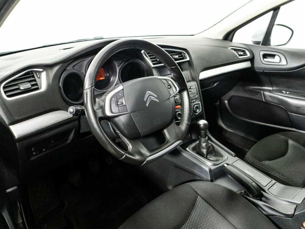 Citroen C4 б/у, 2013, Механическая. Фото: #10