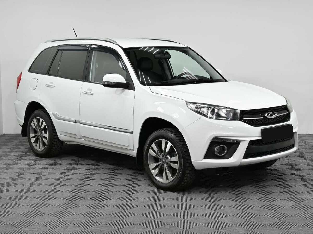Chery Tiggo 3 б/у, 2017, Механическая. Фото: #2