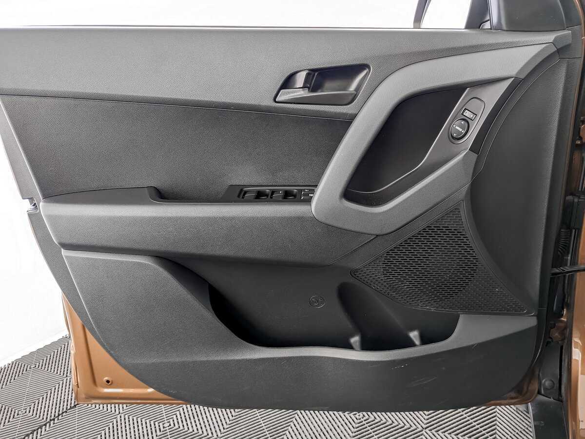 Hyundai Creta б/у, 2020, Механическая. Фото: #14