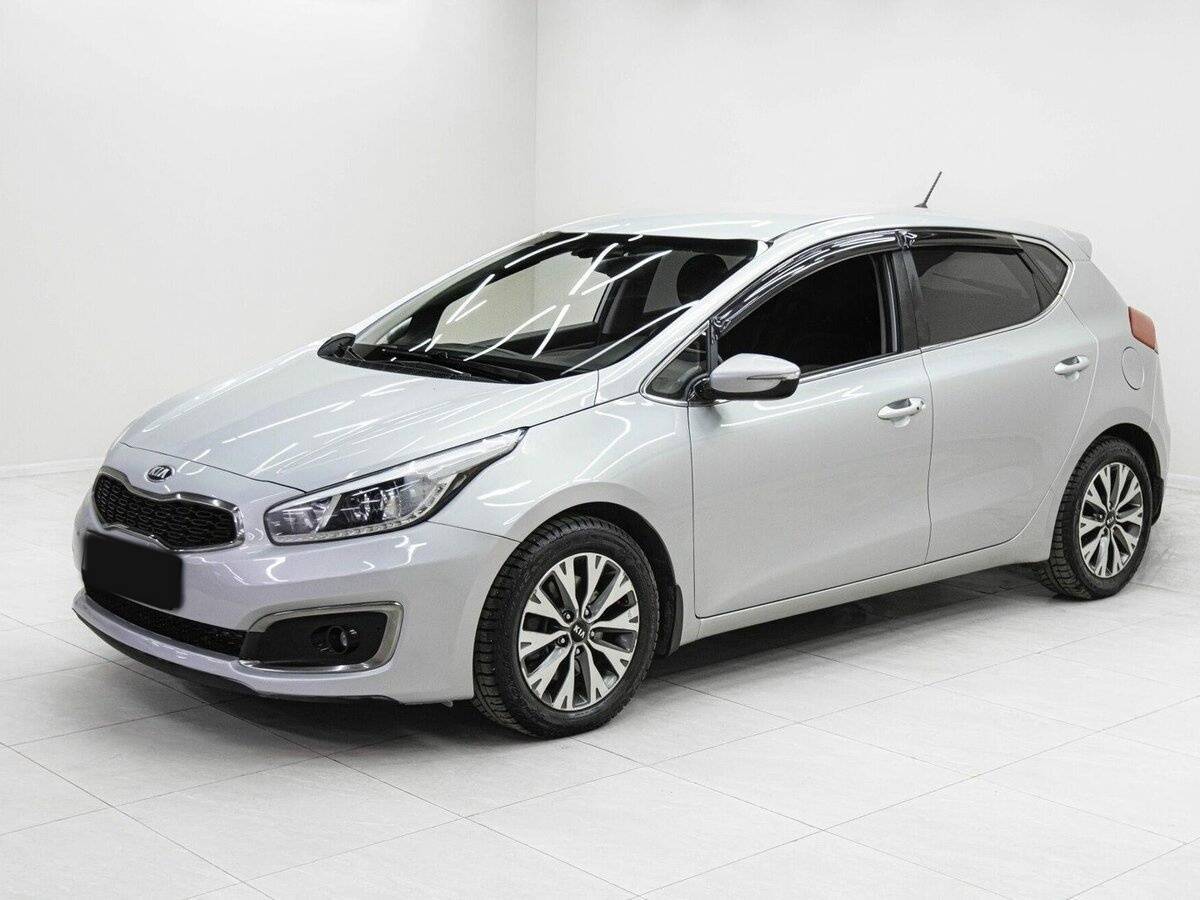 Kia Ceed б/у, 2016, Роботизированная. Посмотреть фото