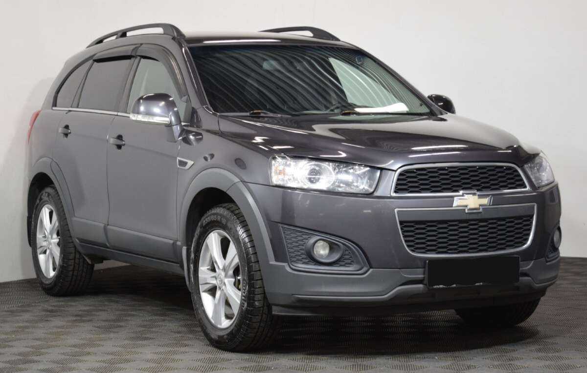 Chevrolet Captiva б/у, 2014, Механическая. Фото: #2