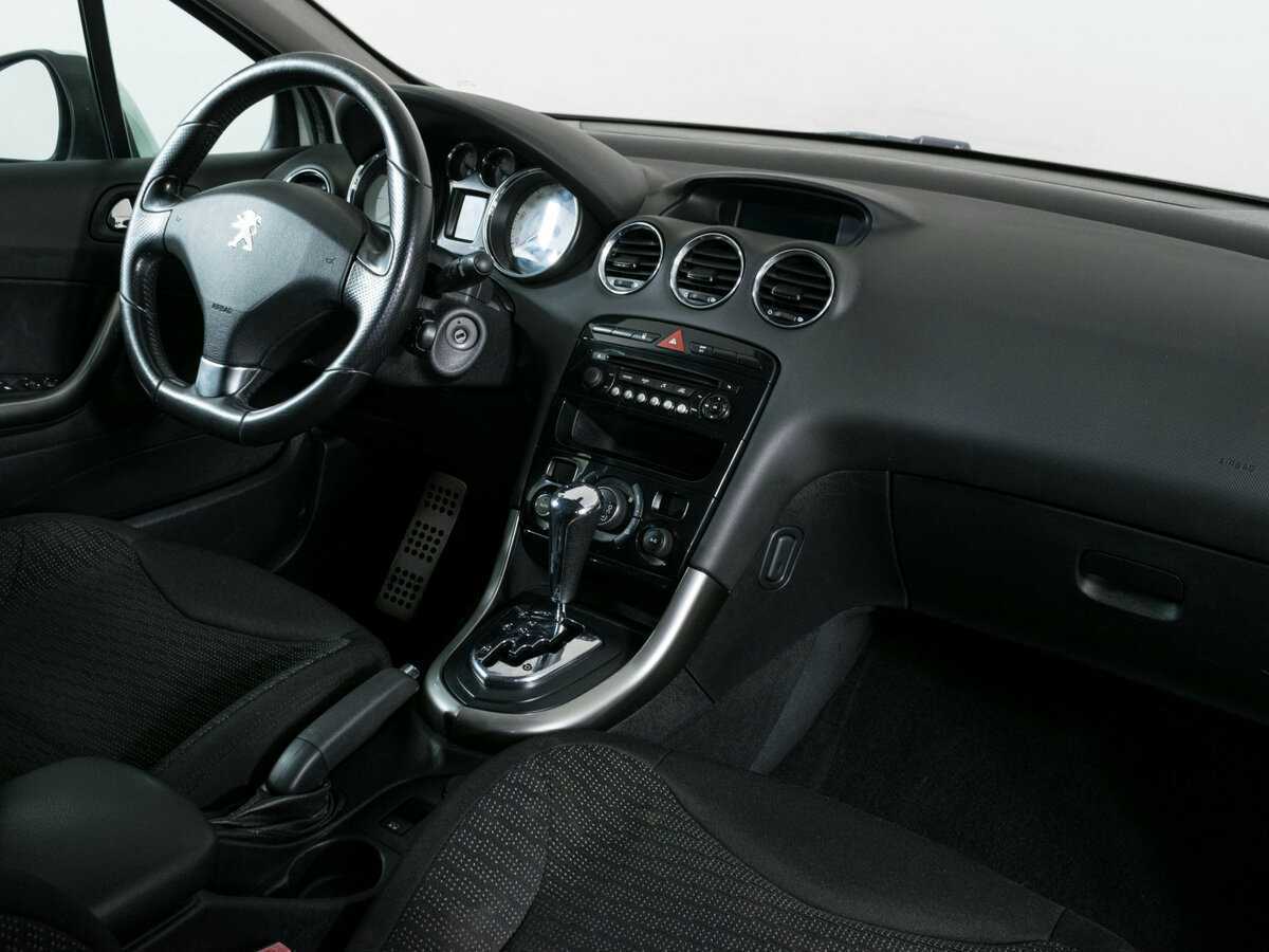 Peugeot 308 б/у, 2012, Автоматическая. Фото: #7