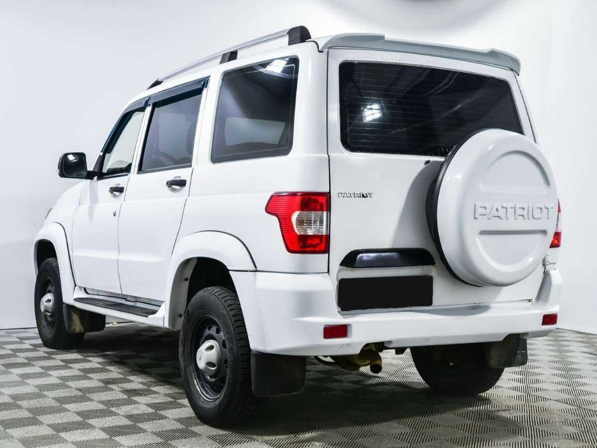 УАЗ Patriot б/у, 2017, Механическая. Фото: #5