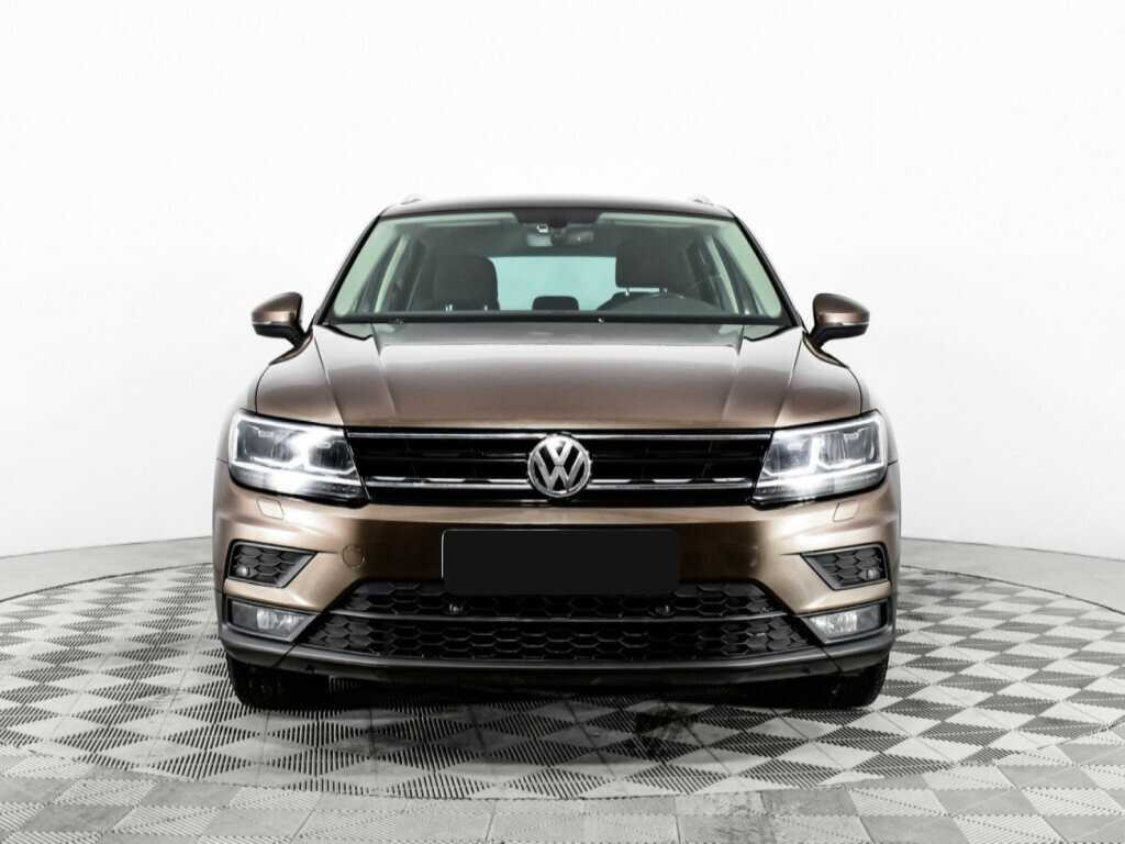 Volkswagen Tiguan б/у, 2017, Роботизированная. Фото: #1