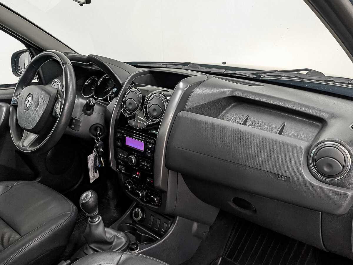 Renault Duster б/у, 2015, Механическая. Фото: #12