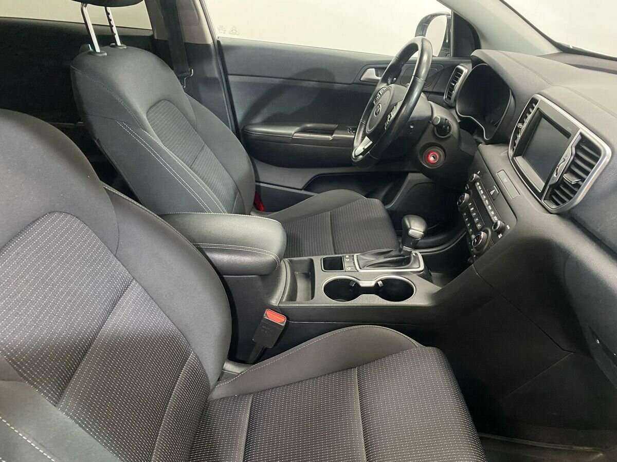Kia Sportage б/у, 2018, Автоматическая. Фото: #9