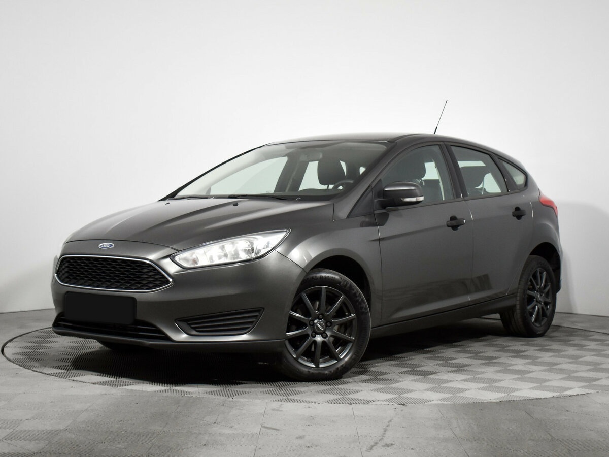 Ford Focus б/у, 2016, Механическая. Фото: #0