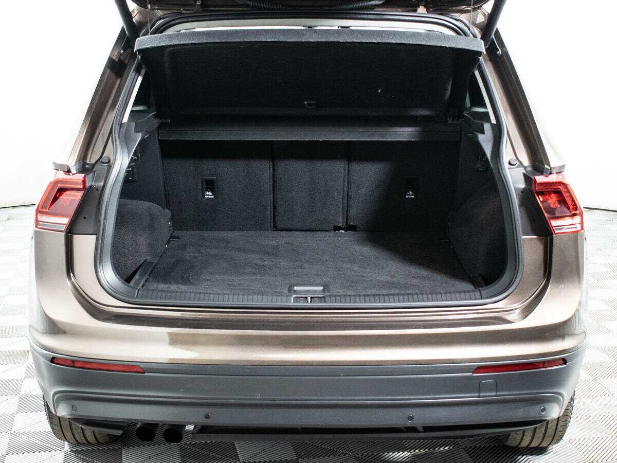 Volkswagen Tiguan б/у, 2018, Роботизированная. Фото: #15