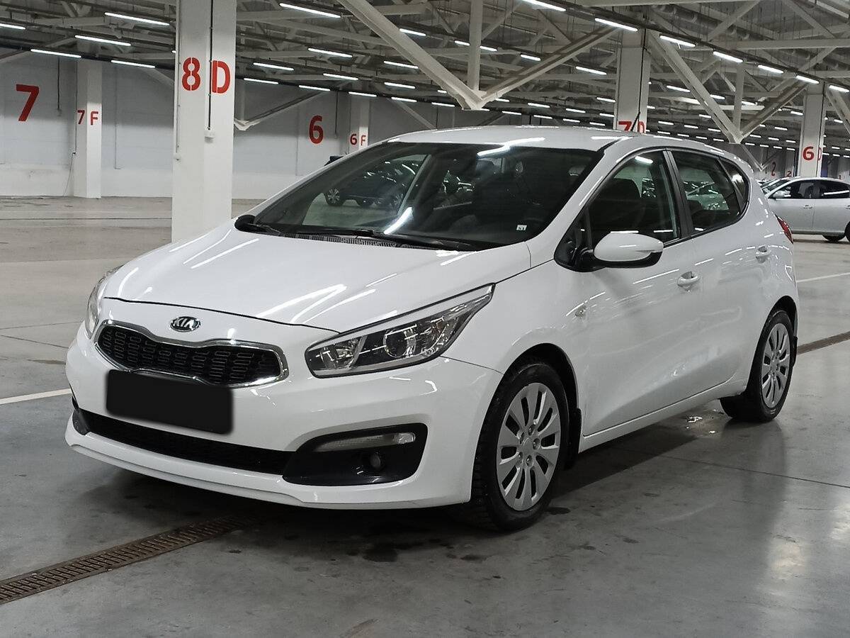 Kia Ceed б/у, 2015, Автоматическая. Посмотреть фото