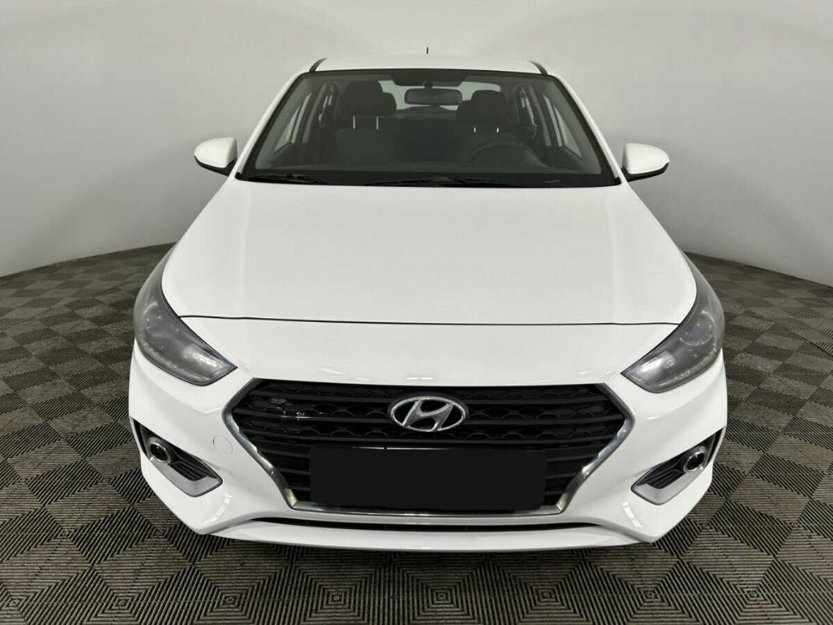 Hyundai Solaris б/у, 2017, Автоматическая. Фото: #1