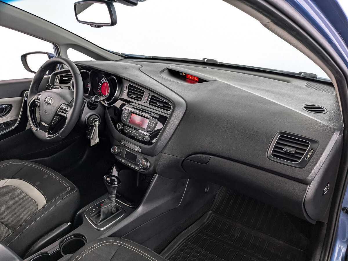 Kia Ceed б/у, 2013, Автоматическая. Фото: #8