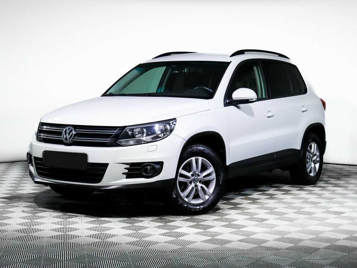 Volkswagen Tiguan б/у, 2015, Роботизированная. Фото: #0