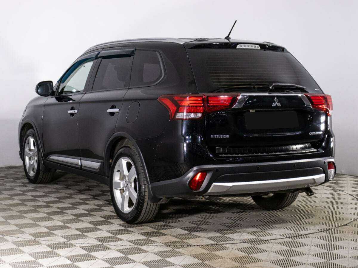 Mitsubishi Outlander б/у, 2016, Вариатор. Фото: #6