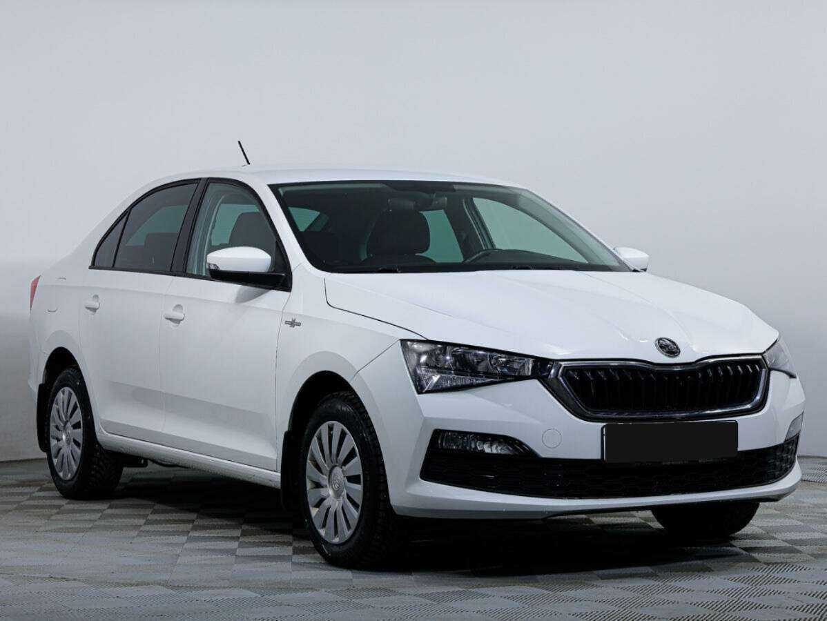 Skoda Rapid б/у, 2021, Механическая. Фото: #2