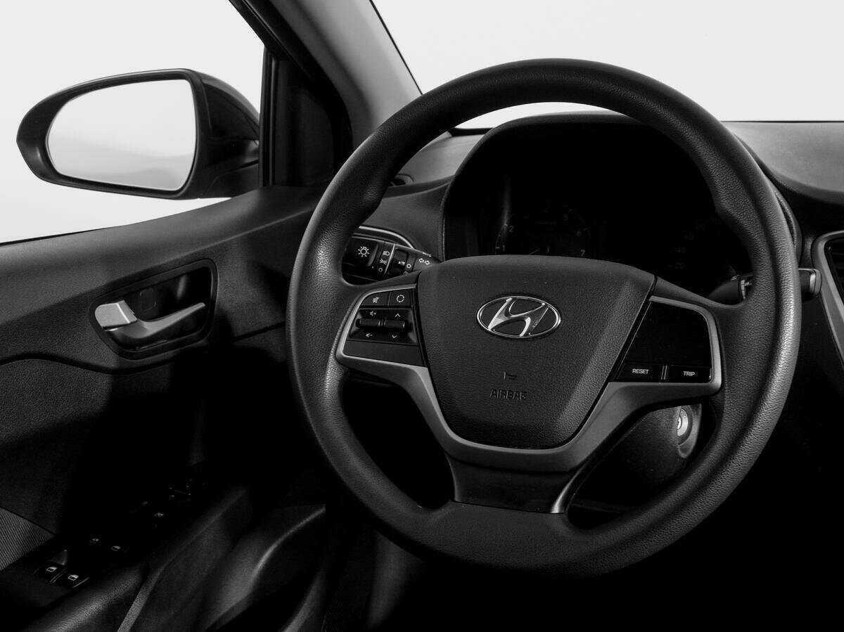 Hyundai Solaris б/у, 2018, Автоматическая. Фото: #11