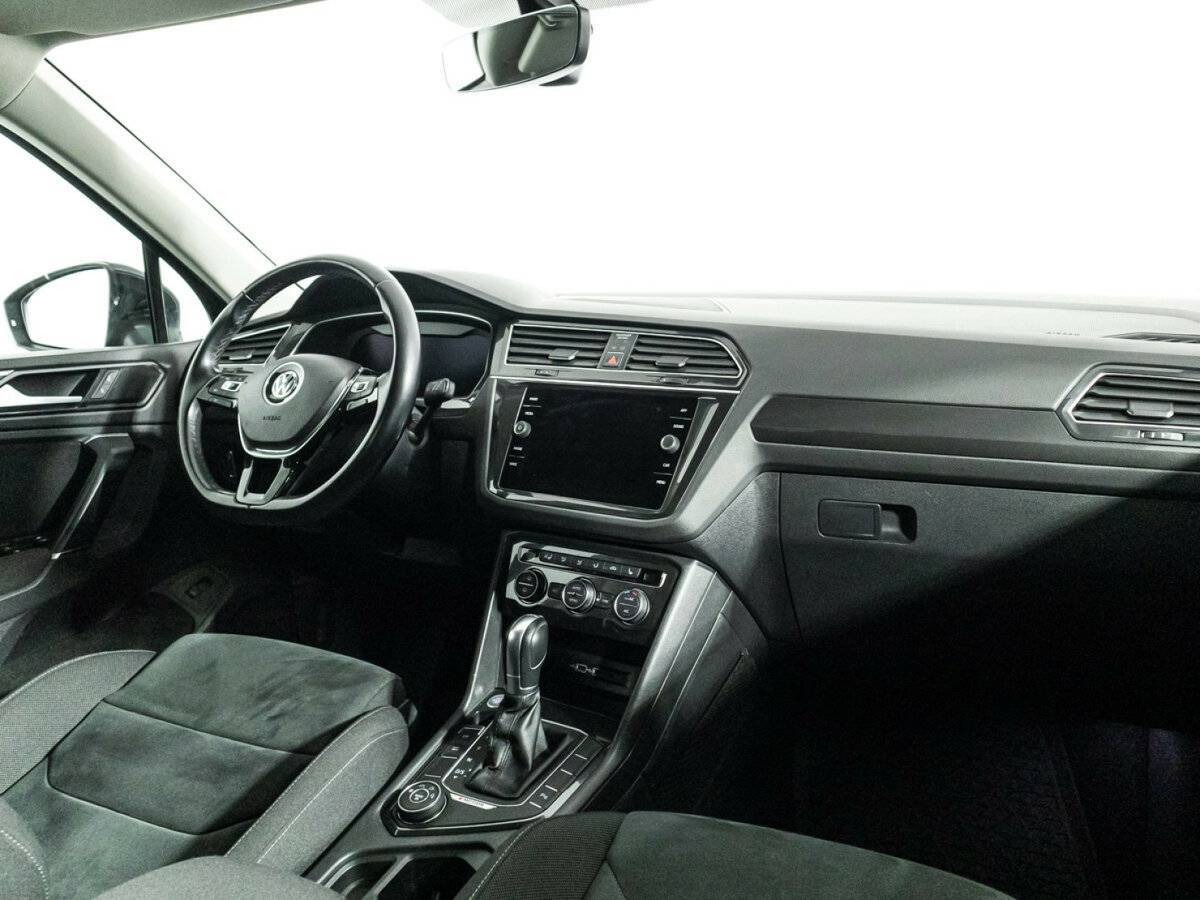 Volkswagen Tiguan б/у, 2018, Роботизированная. Фото: #8
