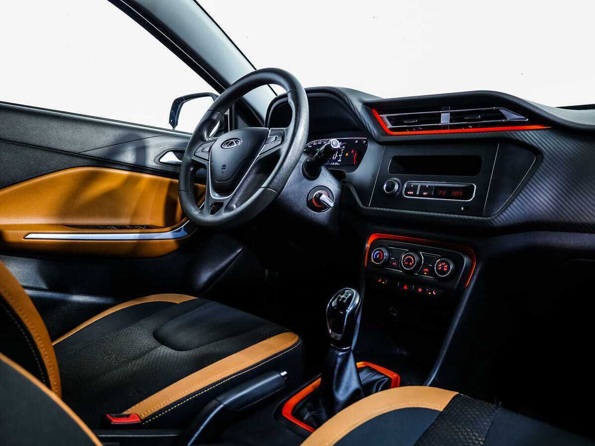 Chery Tiggo 2 б/у, 2017, Механическая. Фото: #7