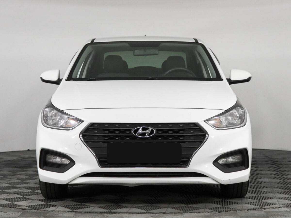 Hyundai Solaris б/у, 2017, Автоматическая. Фото: #1