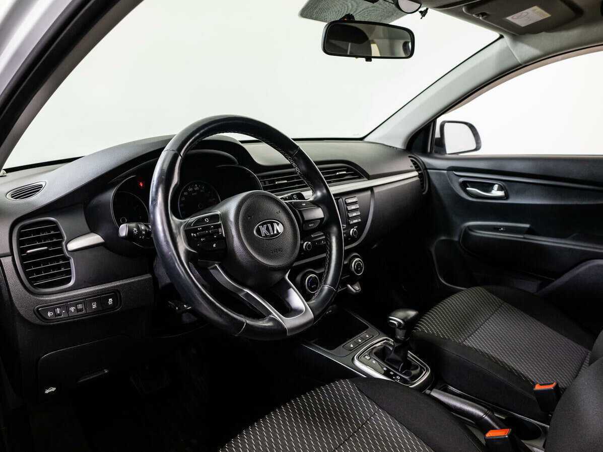 Kia Rio б/у, 2017, Автоматическая. Фото: #10