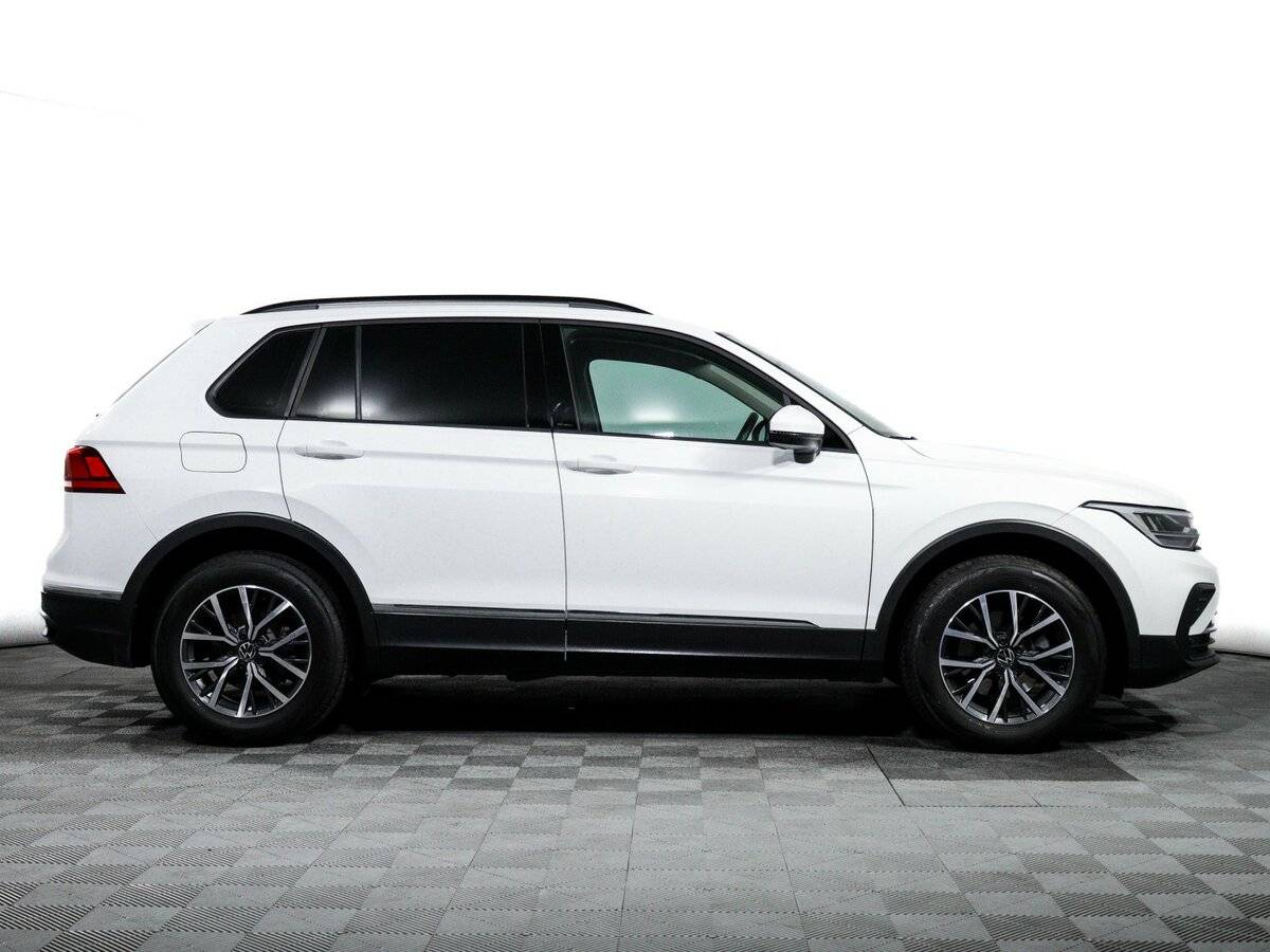 Volkswagen Tiguan б/у, 2021, Роботизированная. Фото: #3