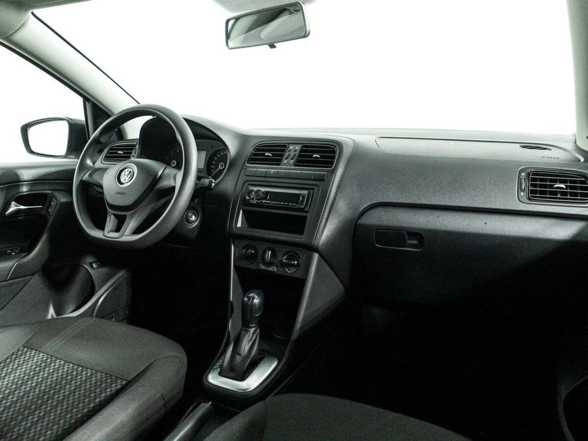 Volkswagen Polo б/у, 2019, Автоматическая. Фото: #8