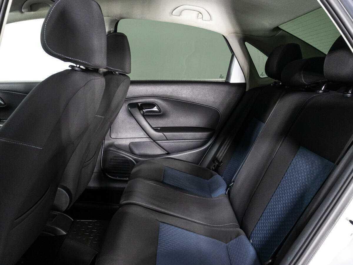 Volkswagen Polo б/у, 2013, Механическая. Фото: #9