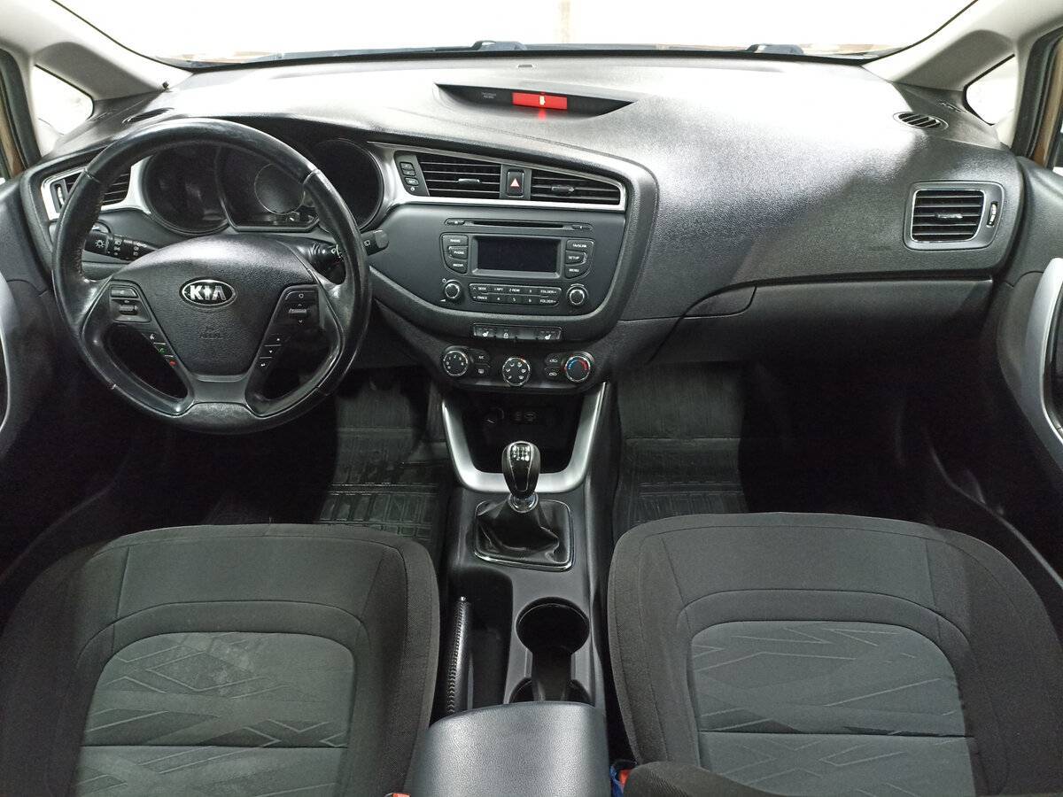 Kia Ceed б/у, 2016, Механическая. Фото: #13