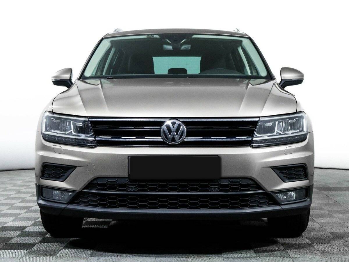Volkswagen Tiguan б/у, 2018, Роботизированная. Фото: #1