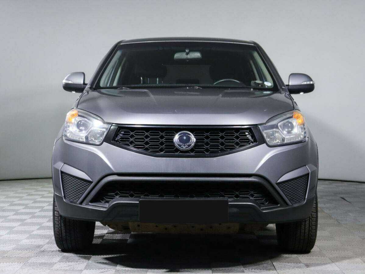 SsangYong Actyon б/у, 2013, Автоматическая. Фото: #1