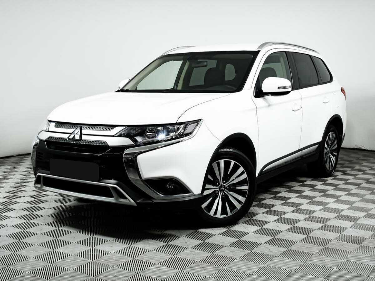 Mitsubishi Outlander б/у, 2019, Вариатор. Посмотреть фото