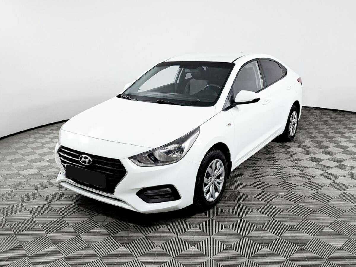 Hyundai Solaris б/у, 2017, Механическая. Посмотреть фото