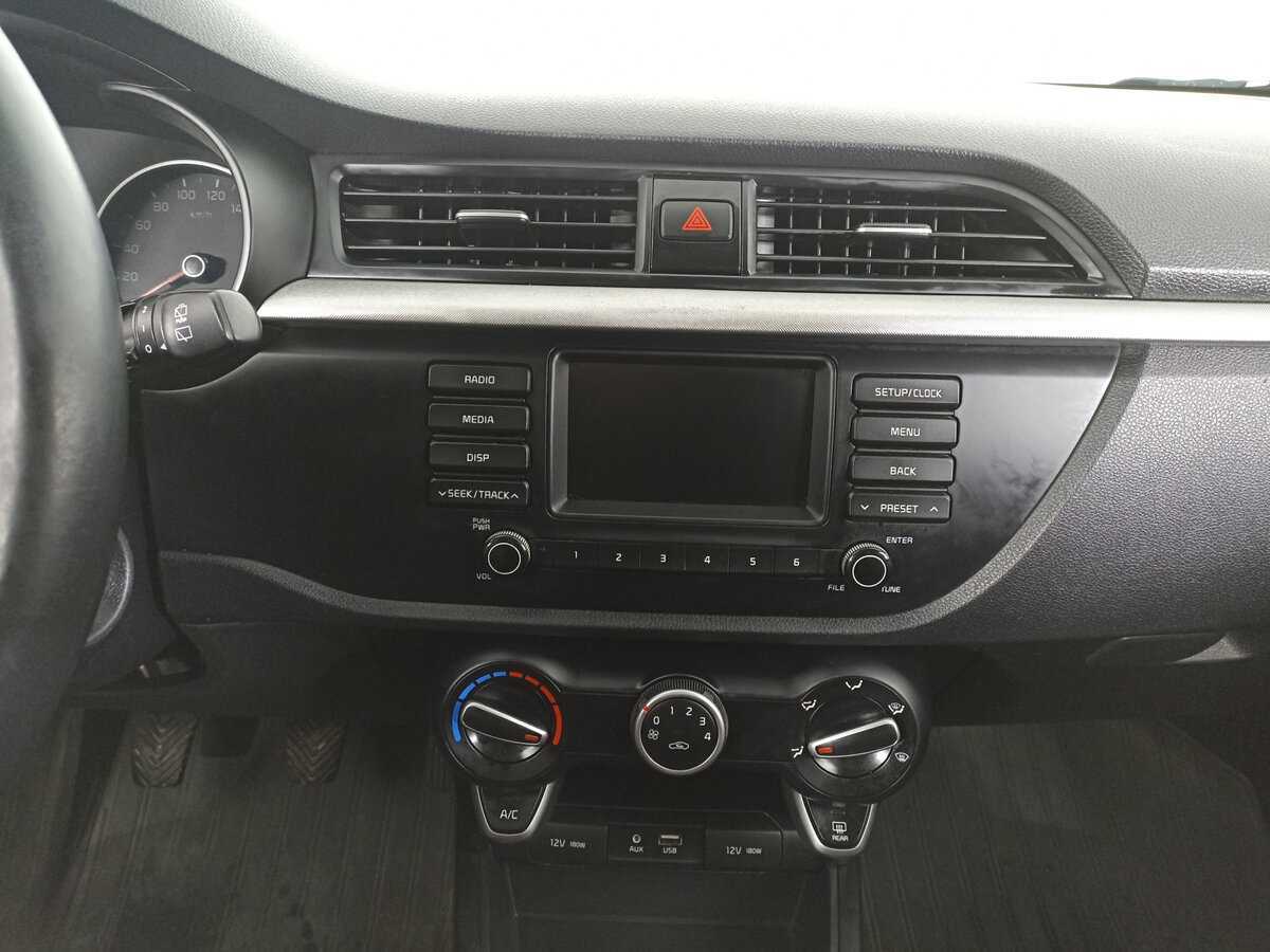 Kia Rio б/у, 2018, Механическая. Фото: #12