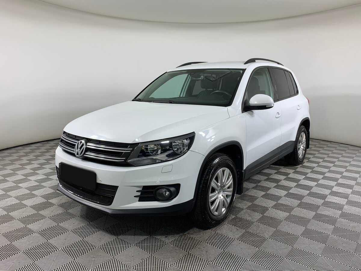Volkswagen Tiguan б/у, 2015, Роботизированная. Посмотреть фото