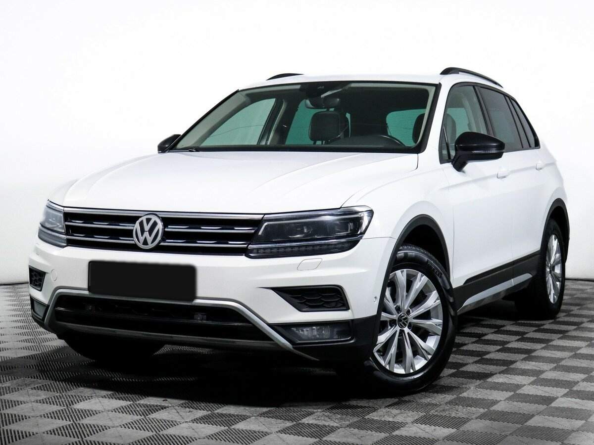 Volkswagen Tiguan б/у, 2019, Роботизированная. Посмотреть фото