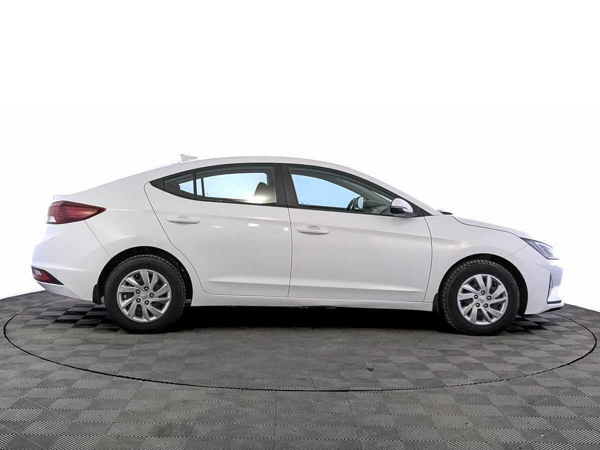 Hyundai Elantra б/у, 2019, Автоматическая. Фото: #3